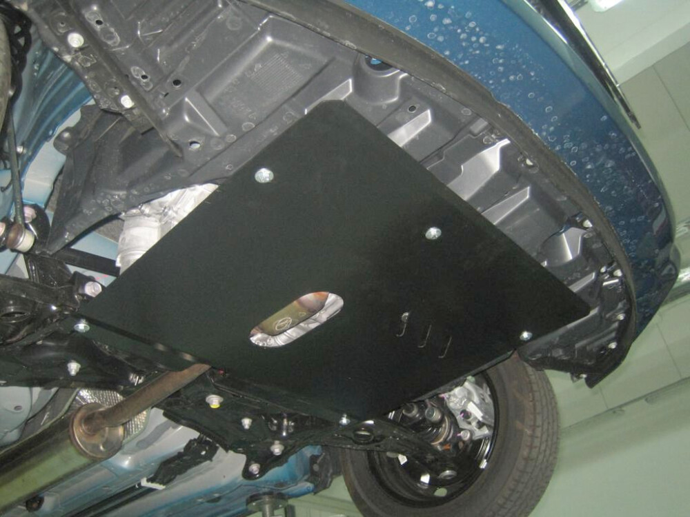 Unterfahrschutz für Toyota Yaris, 2 mm Stahl (Motor + Getriebe)
