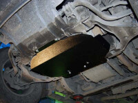 Unterfahrschutz für Nissan Navara 2005-, 2,5 mm Stahl gepresst (Motor)