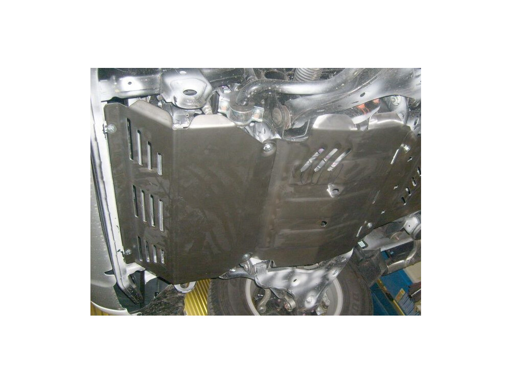 Skid plate for Mitsubishi L200 2015-, 3 mm steel (radiator + engine)
